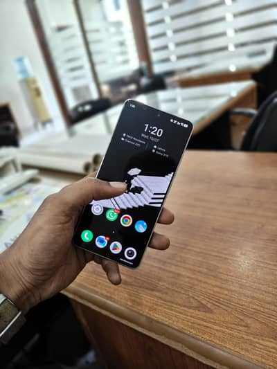vivo iqoo z10 turbo pro white color