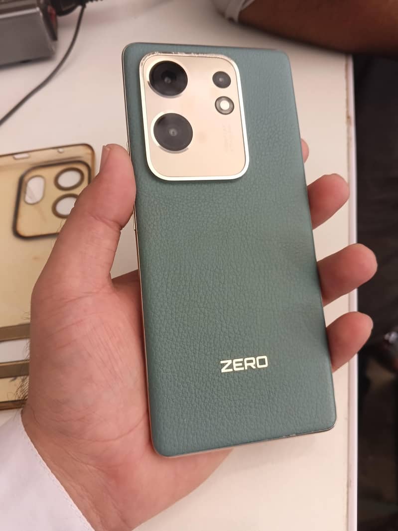 Infinix Zero 30 4