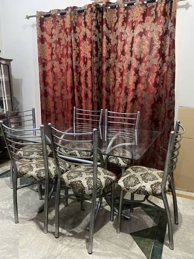 6 seater Dining Table