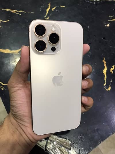 Apple iPhone 16 Pro Max