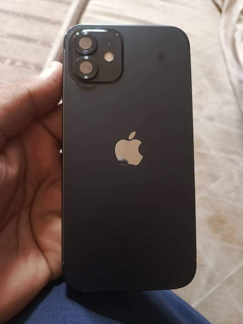 Apple iPhone 12 5