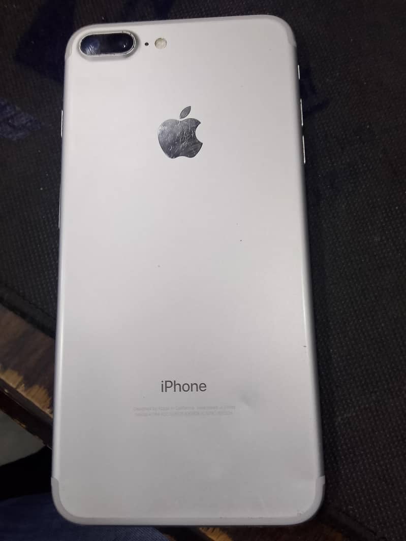 Apple iPhone 7 Plus 2