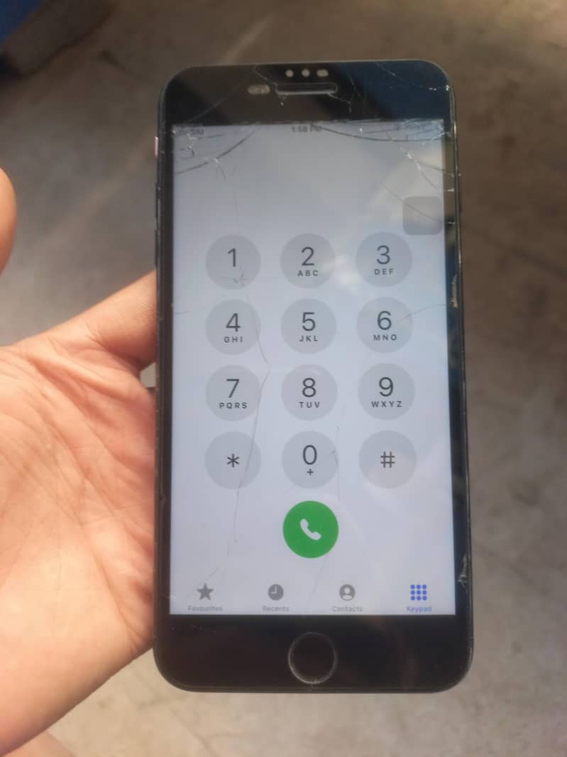 Apple iPhone 7 Plus 1