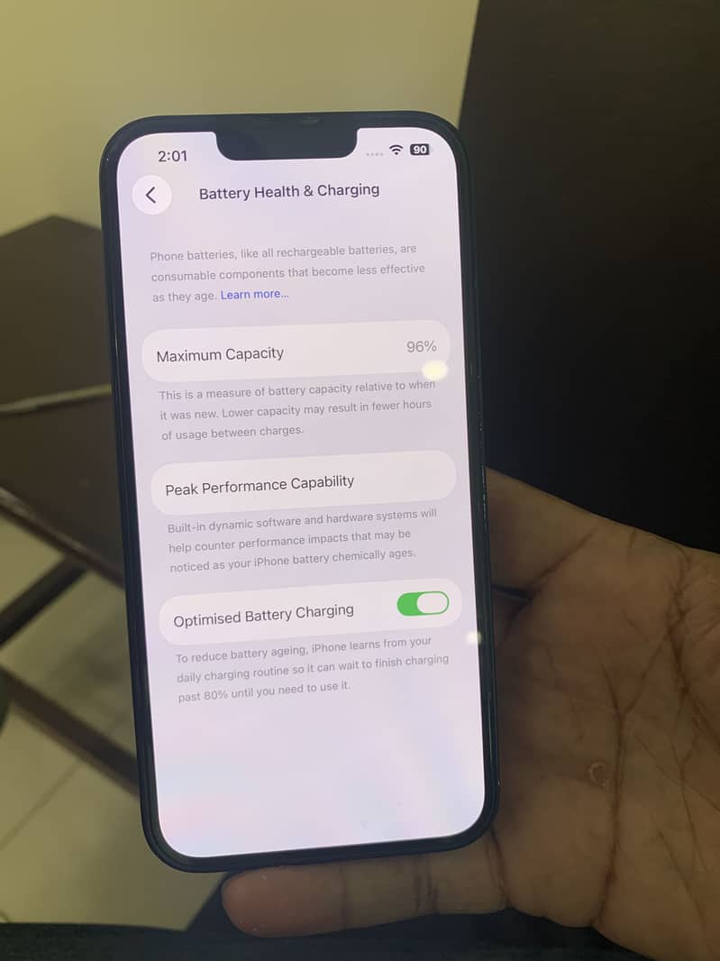 Apple iPhone 13 2