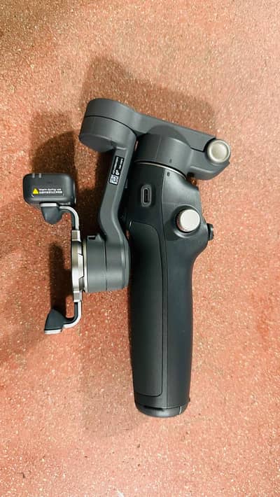 DJI Osmo Mobile 8 Smartphone Gimbal Stabilizer - 10/10 Mint Condition