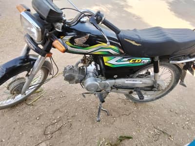 Handa CD 70 for sale just by and drive
