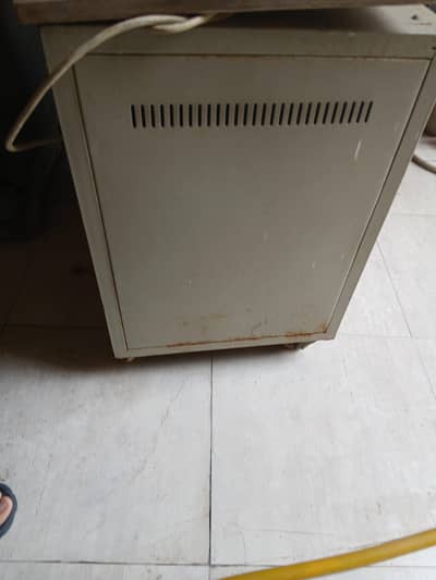 ups 1000 watts