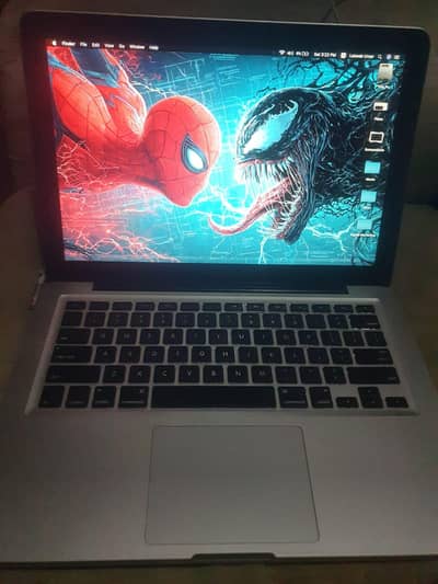 Macbook Pro 2012 4gb ram/240 ssd