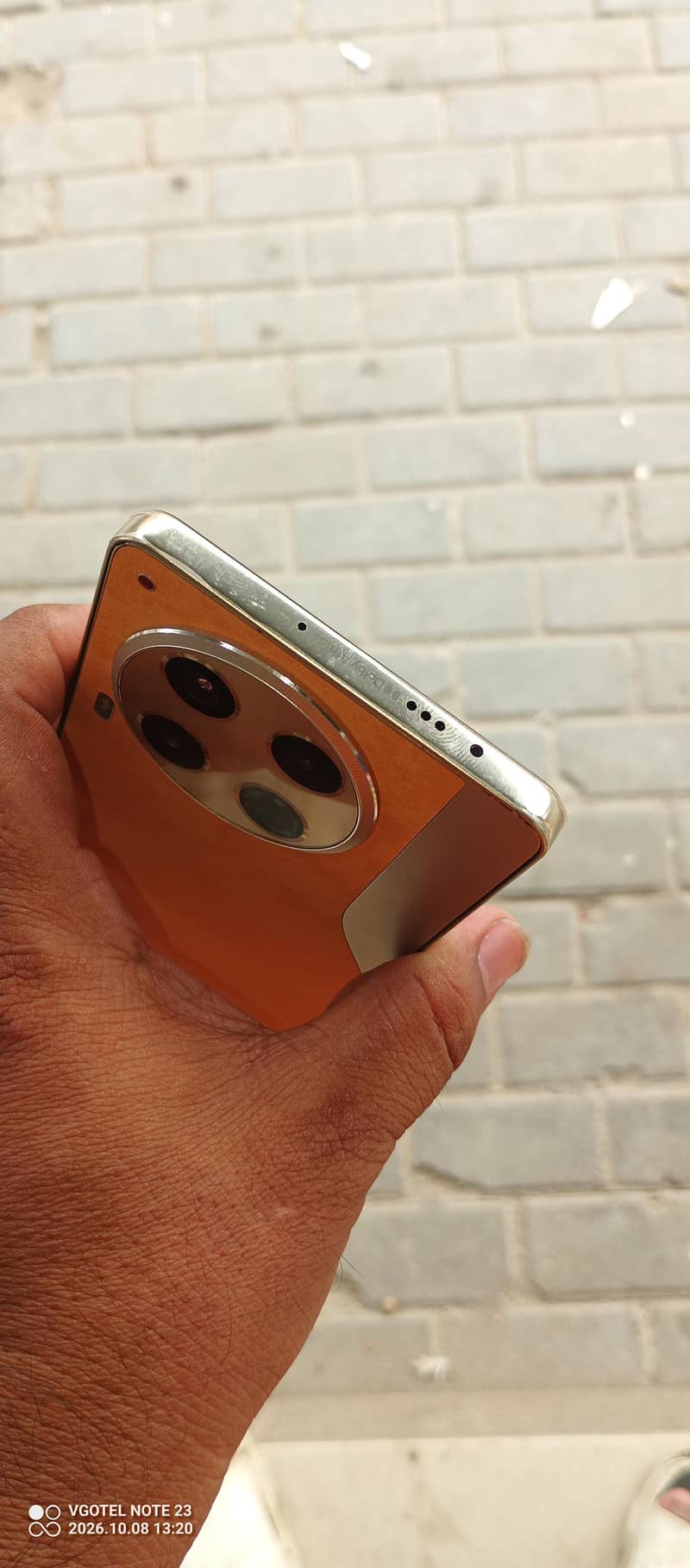 Tecno CAMON 30 1
