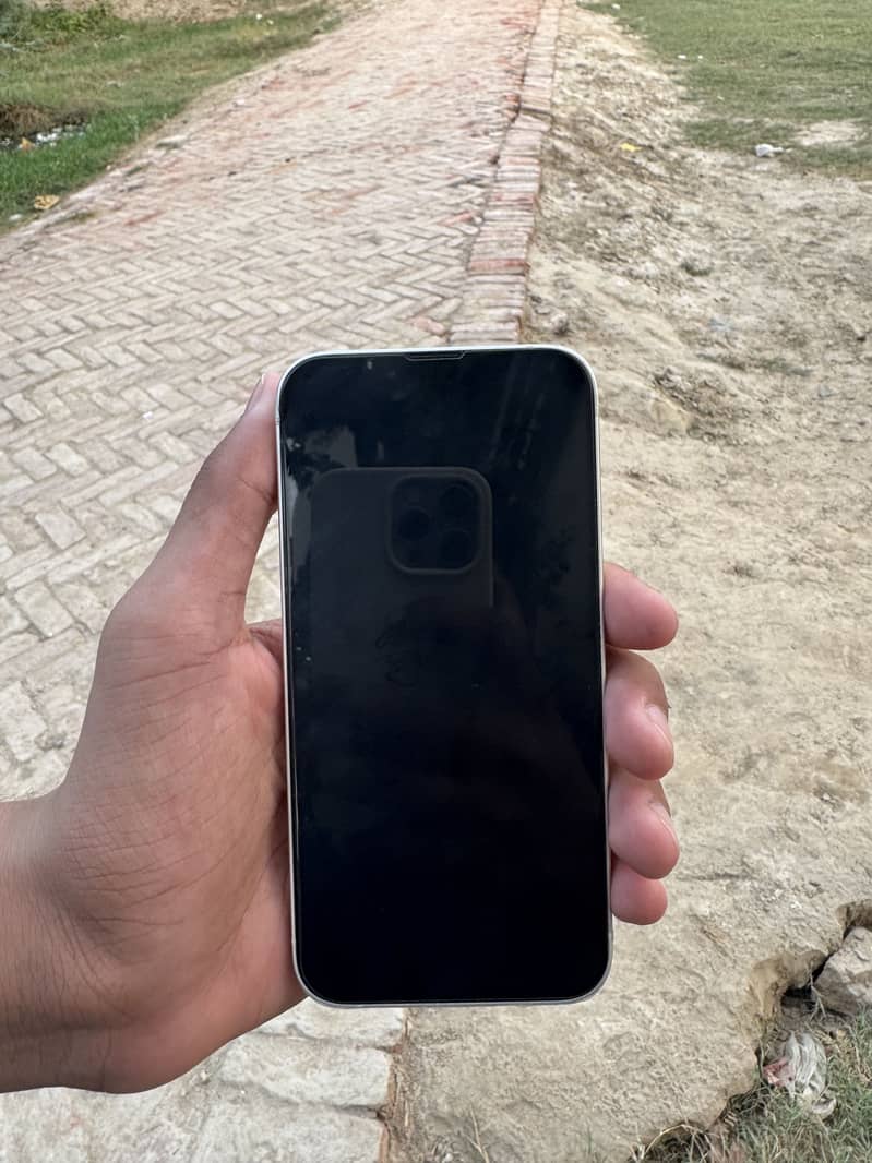 Apple iPhone 14 0