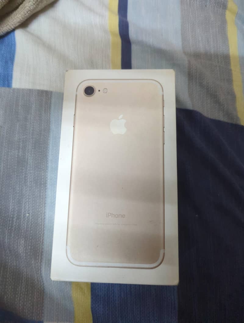 Apple iPhone 7 2