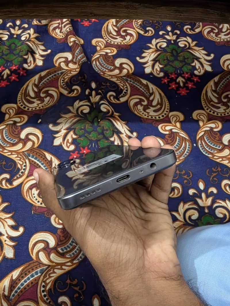 Realme Note 60x 7