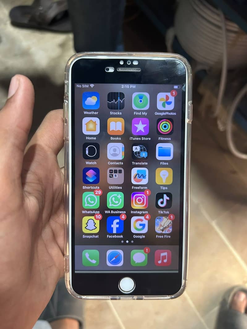 Apple iPhone 8 Plus 2