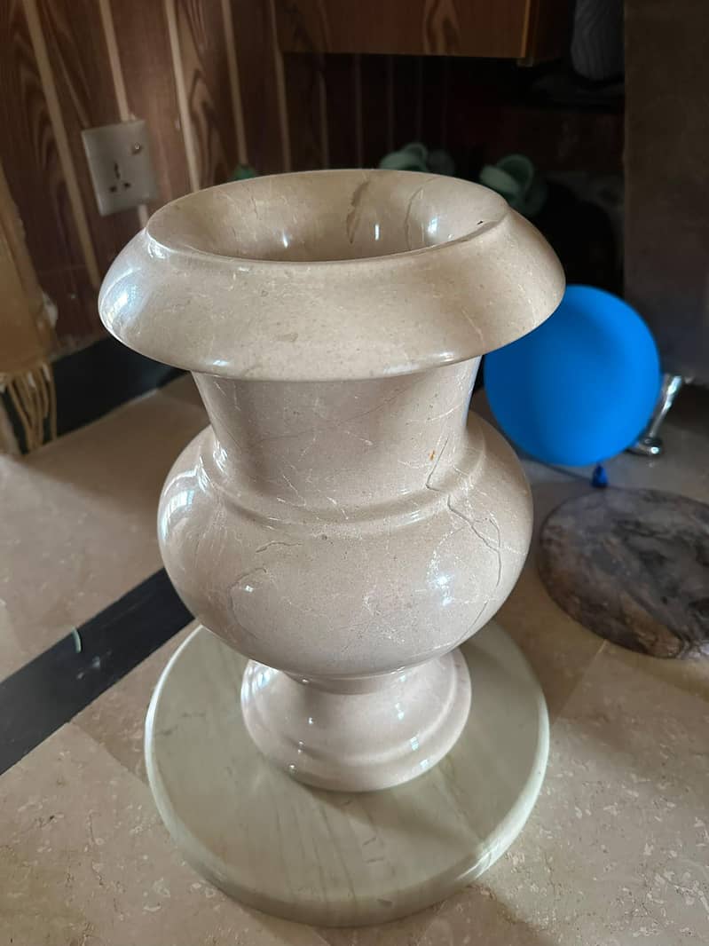 Marble vase 2