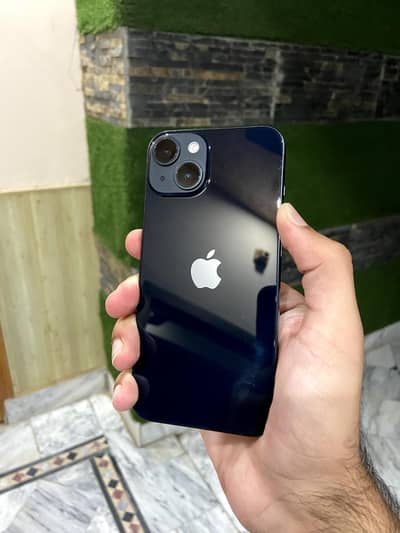 iPhone 14 Waterpack, 84 Battery. . . . 9.5/10 All Original With Guarantee
