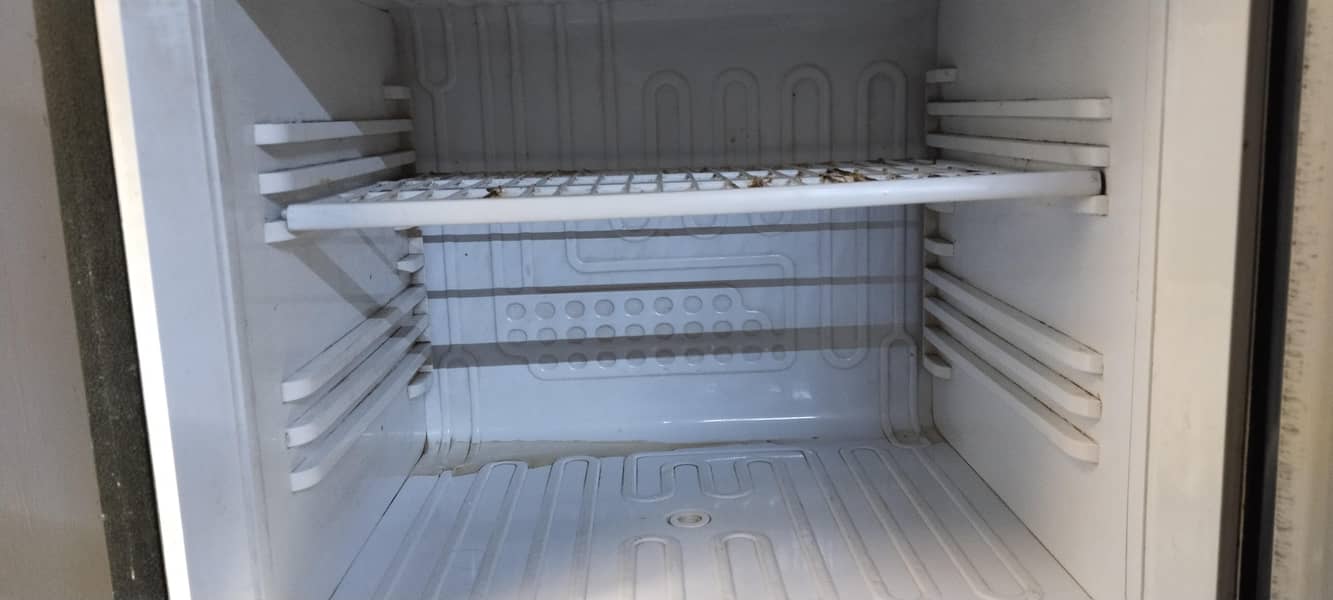 refrigerator 2