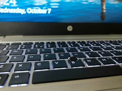 8GB RAM with a fast 256GB  provides quick startup, responsive