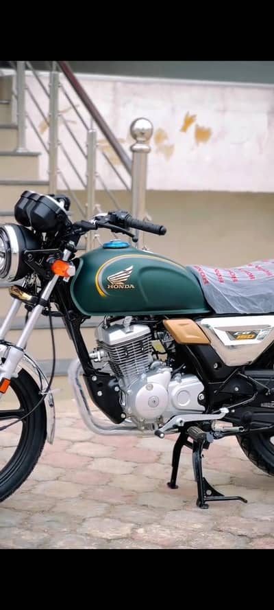 like new bike only 25km drivn