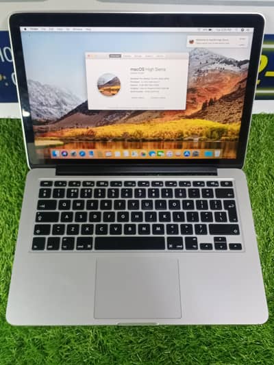 MACBOOK PRO 2015 8/128 urgent sell