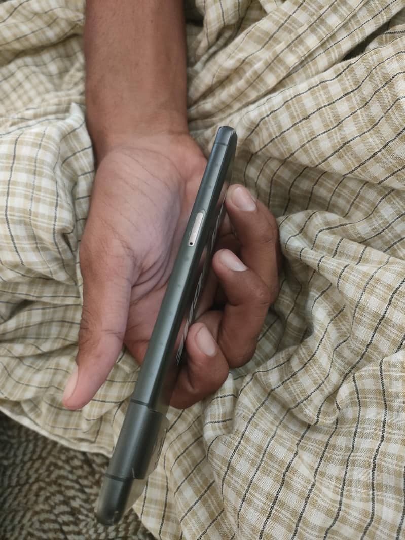 Google Pixel 7a 3