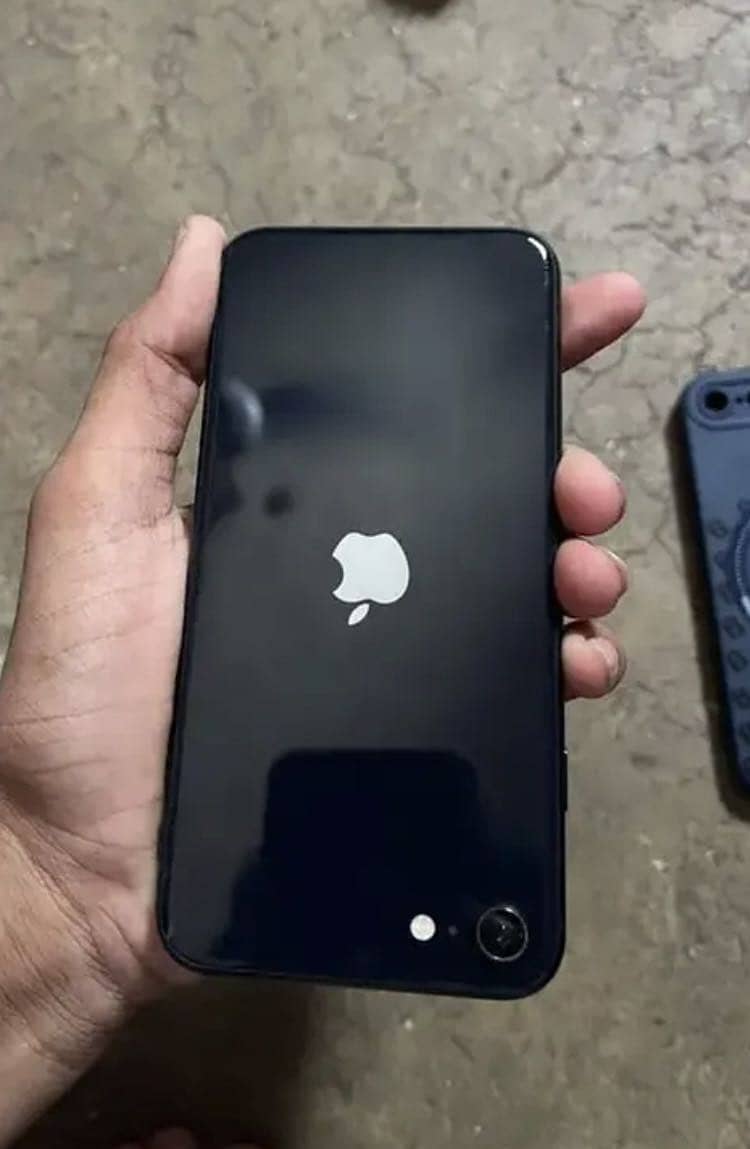 Apple iPhone SE 4