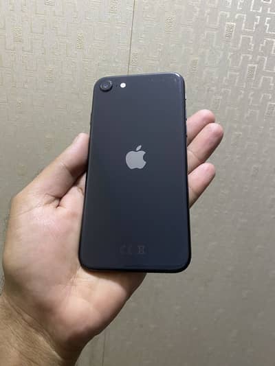 Apple iPhone SE (03228075633)