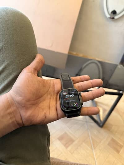 Apple watch Ultra 2 100% battery health