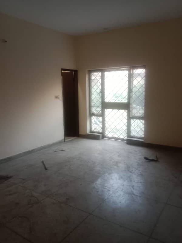 1 Bed TV Kitchen Portion 5