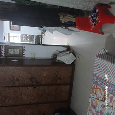 Well-Constructed House Available For Sale In Allama Iqbal Town - Zeenat Block Tripple Story 3 Beds