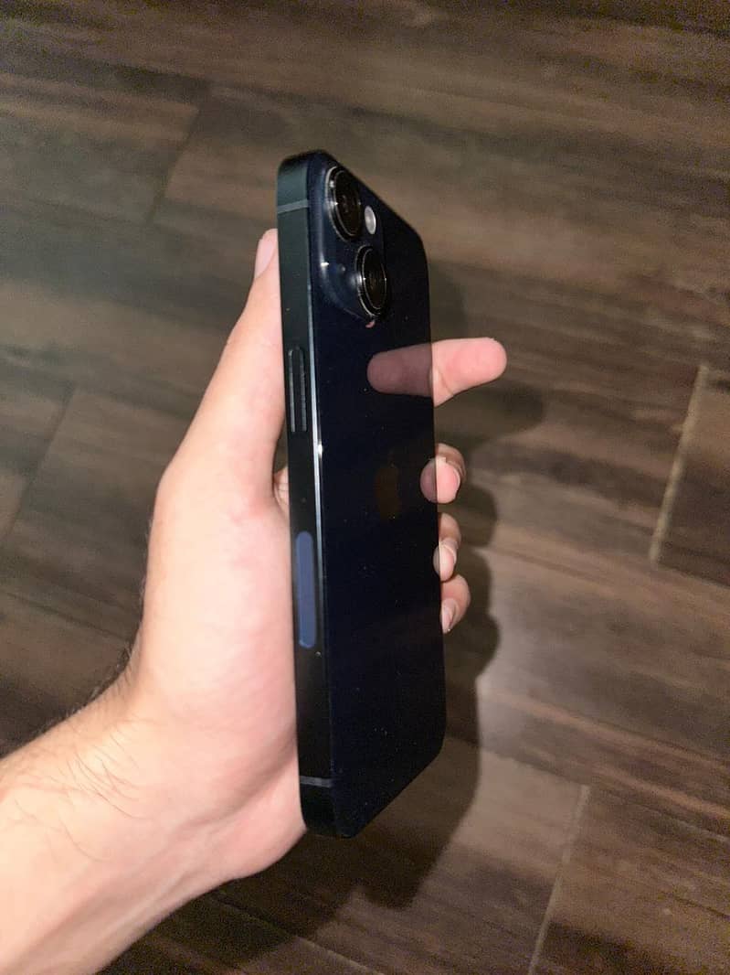 Apple iPhone 14 6