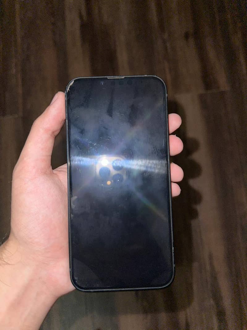 Apple iPhone 14 7