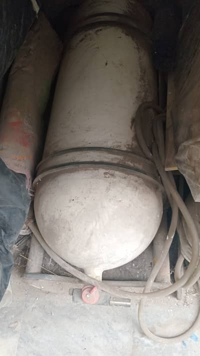ORIGINAL CNG CYLENDER
