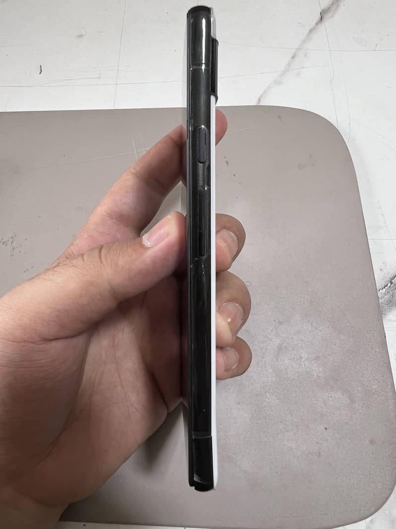 Google Pixel 6a 8