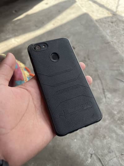 OPPO F5