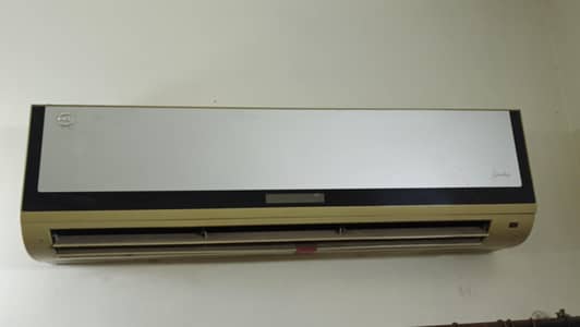 Pel 1.5 Ton AC