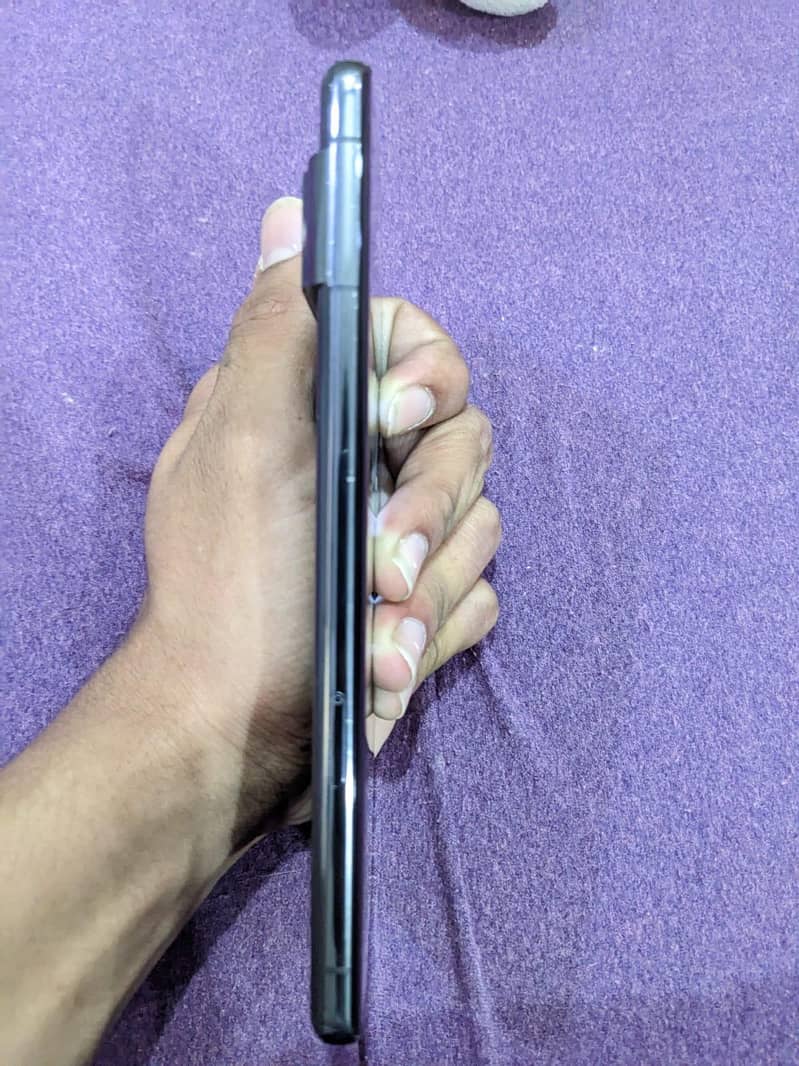 Google Pixel 7 Pro 6