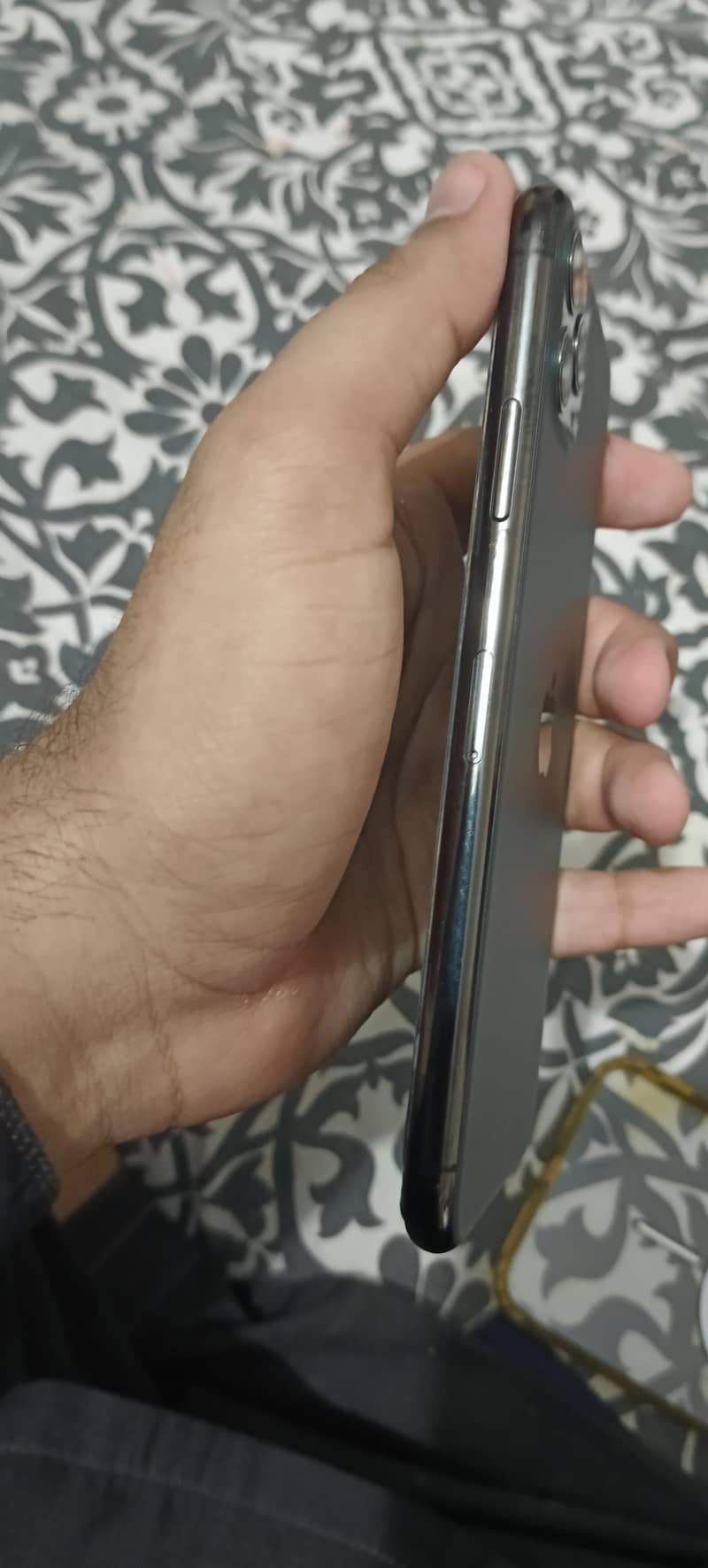 Apple iPhone 11 Pro Max 1