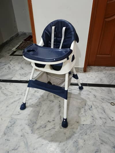 Kids high chair slightly used