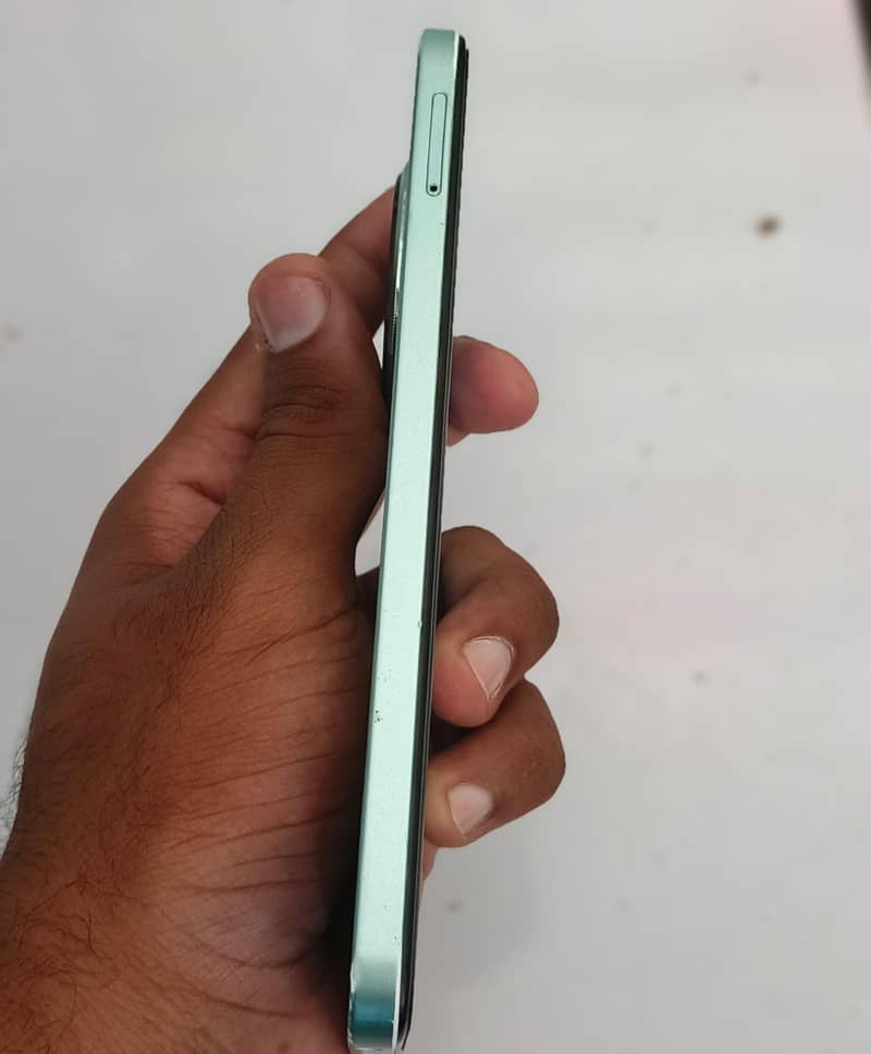 Tecno SPARK 30C 4