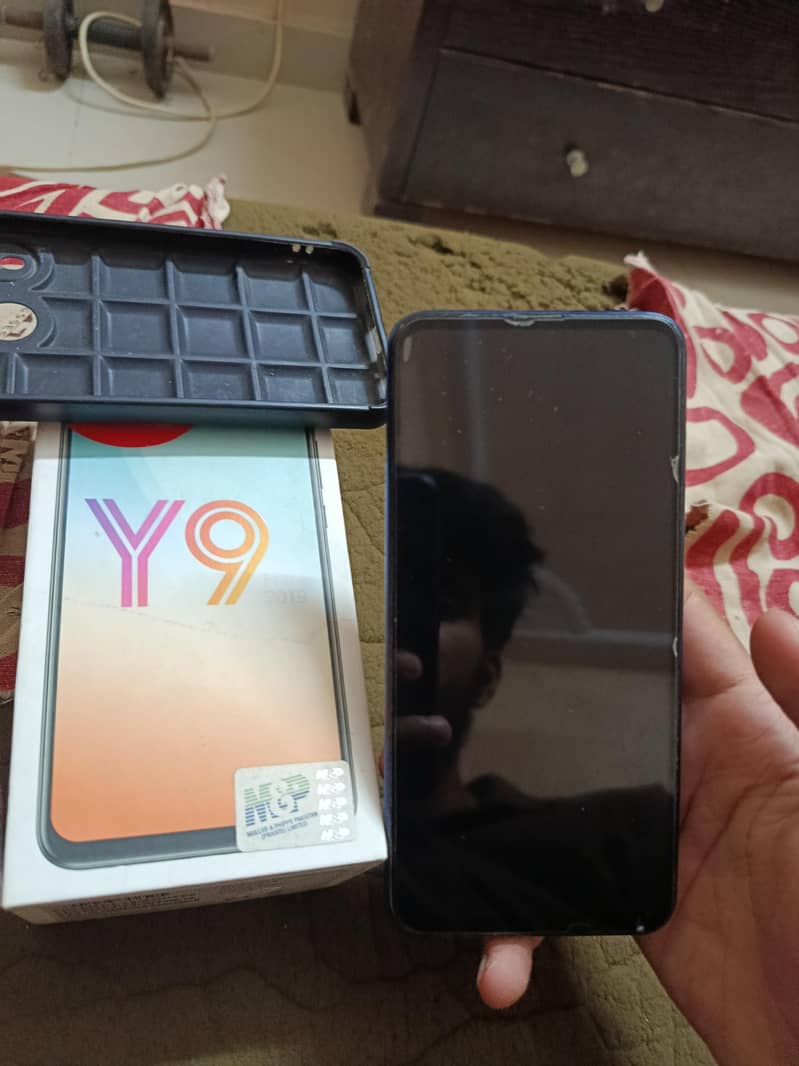 Huawei Y9 Prime  good condition 4/128 0