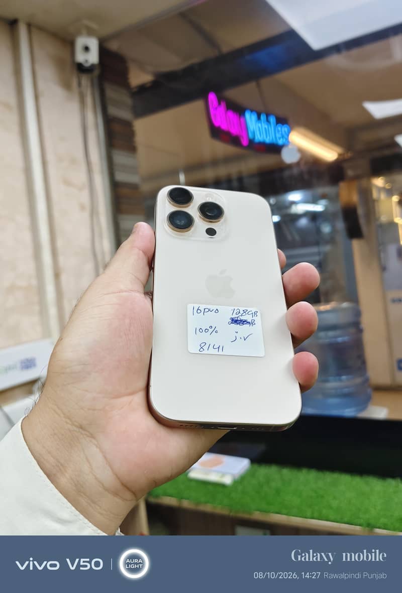 Apple iPhone 16 Pro 1