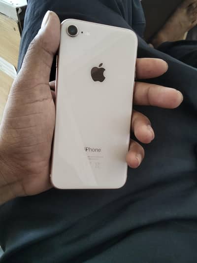 Apple iPhone 8