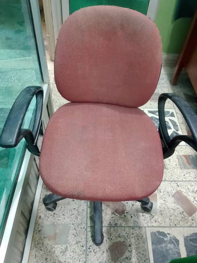 master 1st copy office chair.