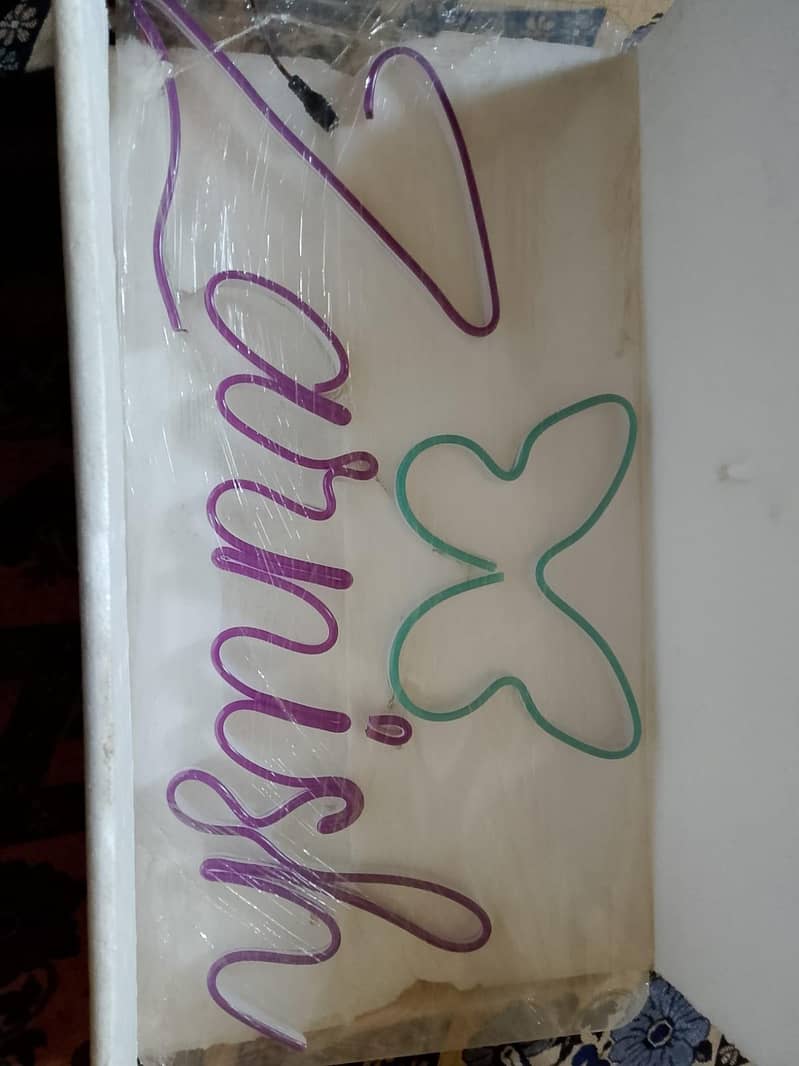 neon light name 1