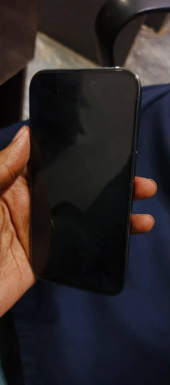 Apple iPhone 14 Pro 1
