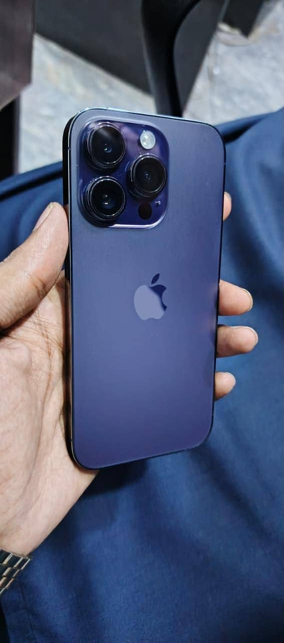 Apple iPhone 14 Pro 2