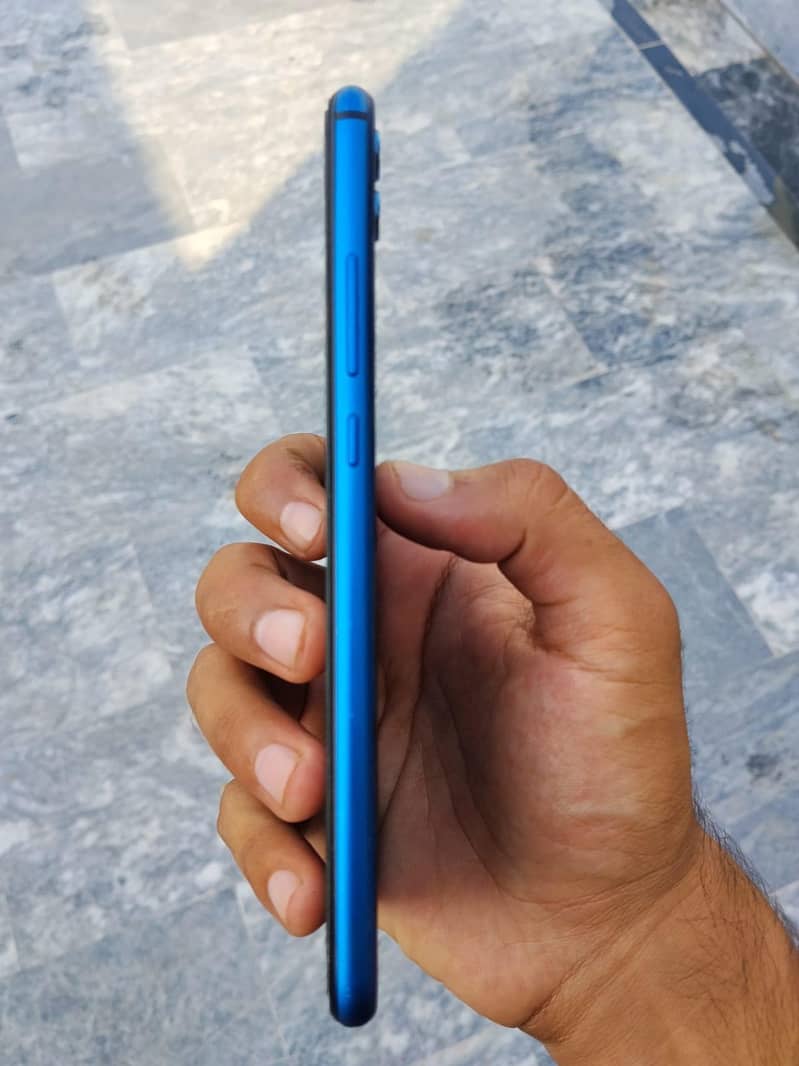 Honor 8X 3