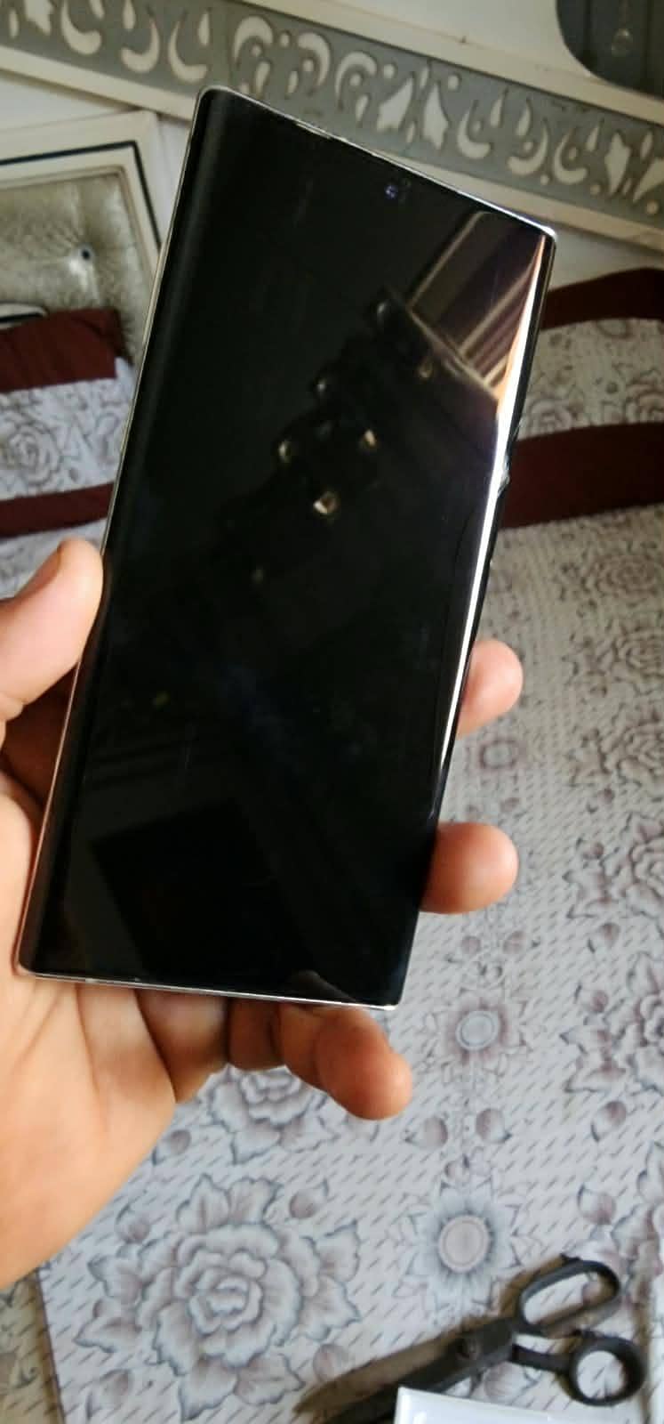 Samsung Mobile Note 10 Plus 1