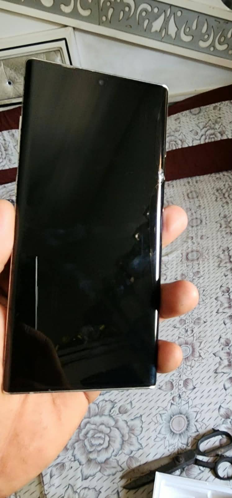Samsung Mobile Note 10 Plus 2