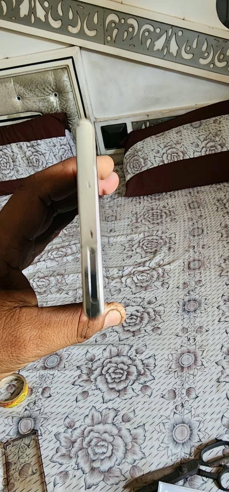 Samsung Mobile Note 10 Plus 5